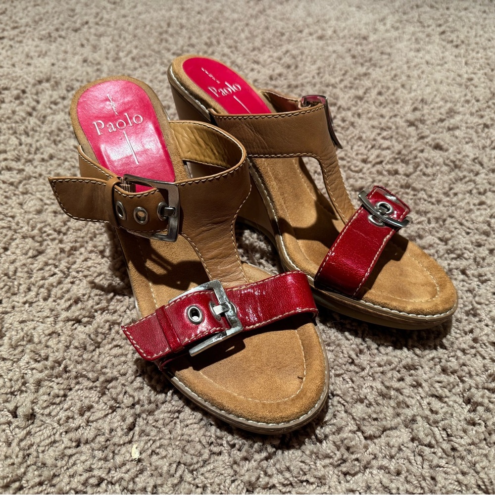Paolo Women's Sandals in Red and Tan